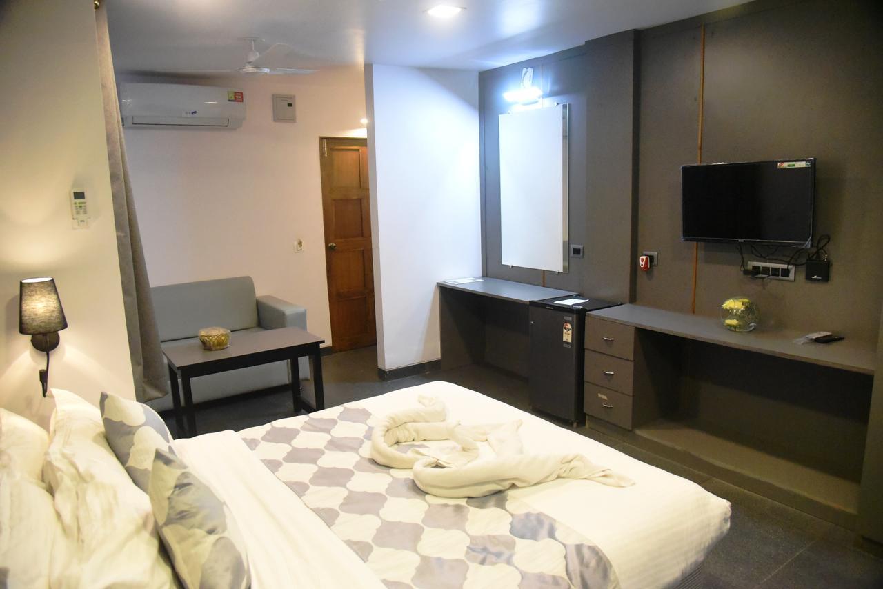 Ticlo Resorts Калангуте Екстериор снимка
